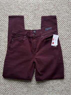 NWT Gap Burgundy Sculpt True Skinny Jeans